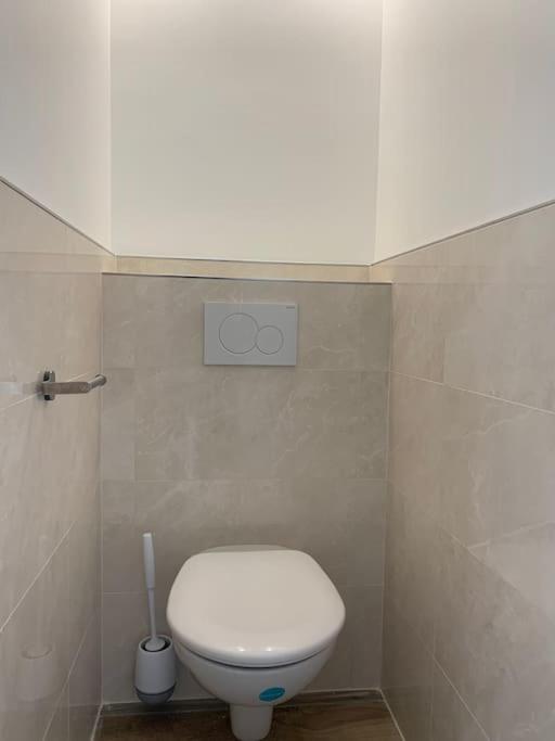 Paris Buttes Chaumont - Free Parking Apartman Kültér fotó