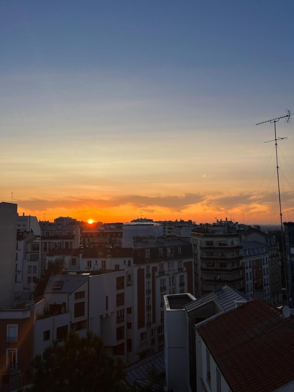Paris Buttes Chaumont - Free Parking Apartman Kültér fotó