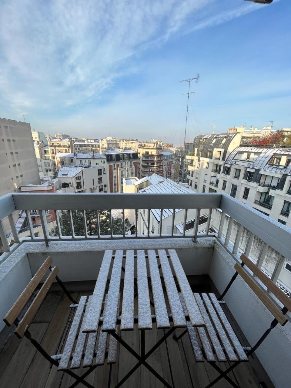 Paris Buttes Chaumont - Free Parking Apartman Kültér fotó